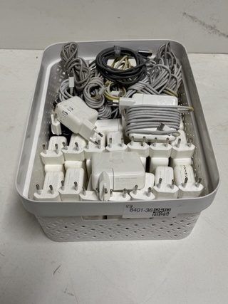 Ca. 20x USB-C adapter Apple, 61W